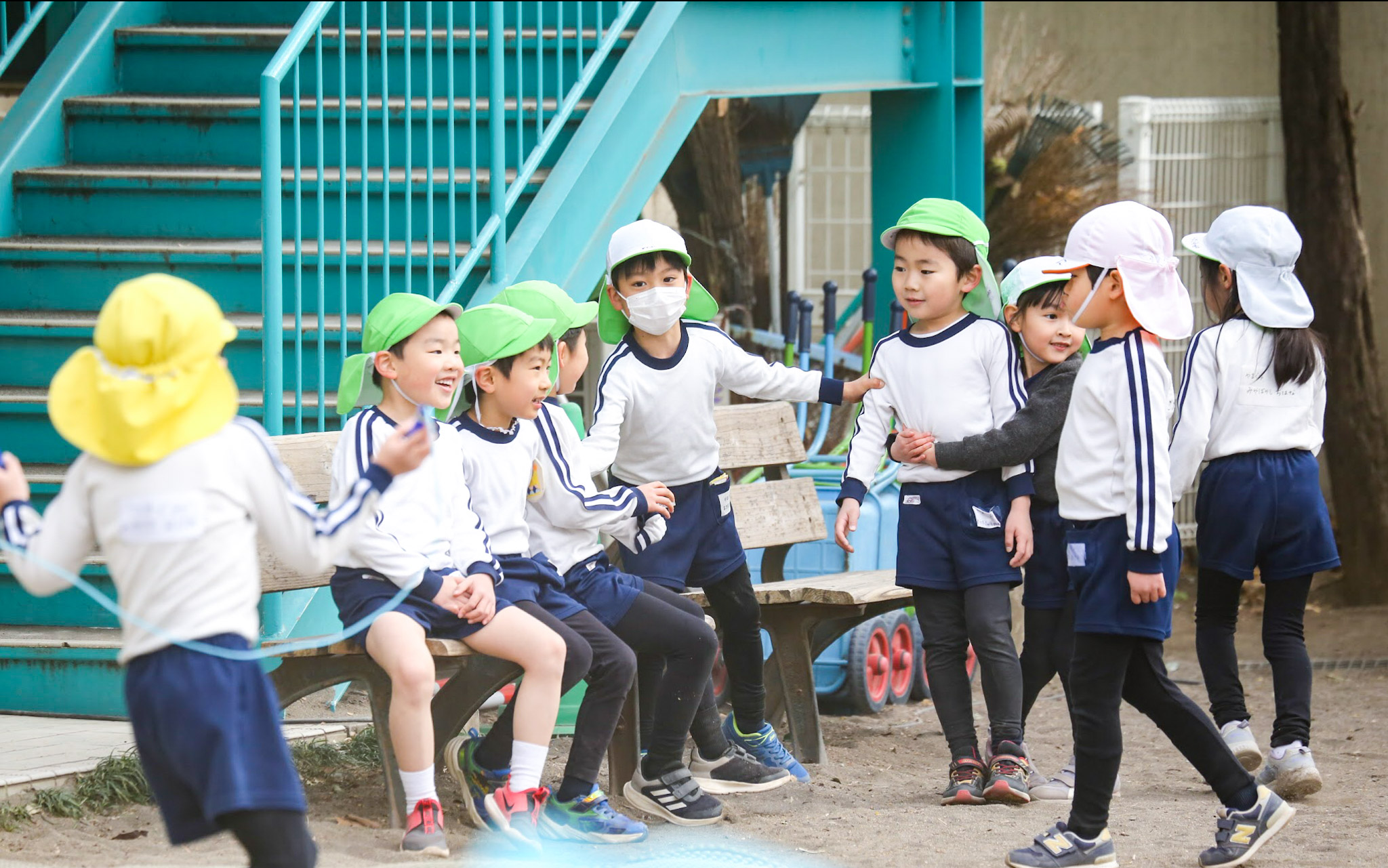 聖徳幼稚園の園生活：東京都武蔵野市で子どもたちが輝く自由形英才教育